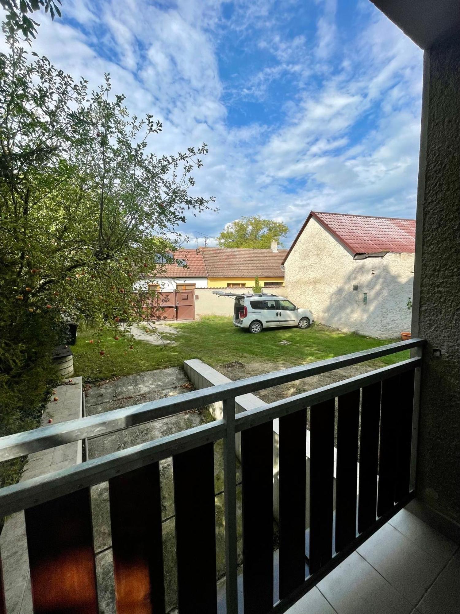 Apartment S Terasou Lysa Lysá nad Labem Exteriér fotografie